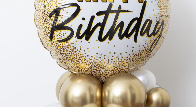 Buquê de balões Happy Birthday - Sibara Hotel